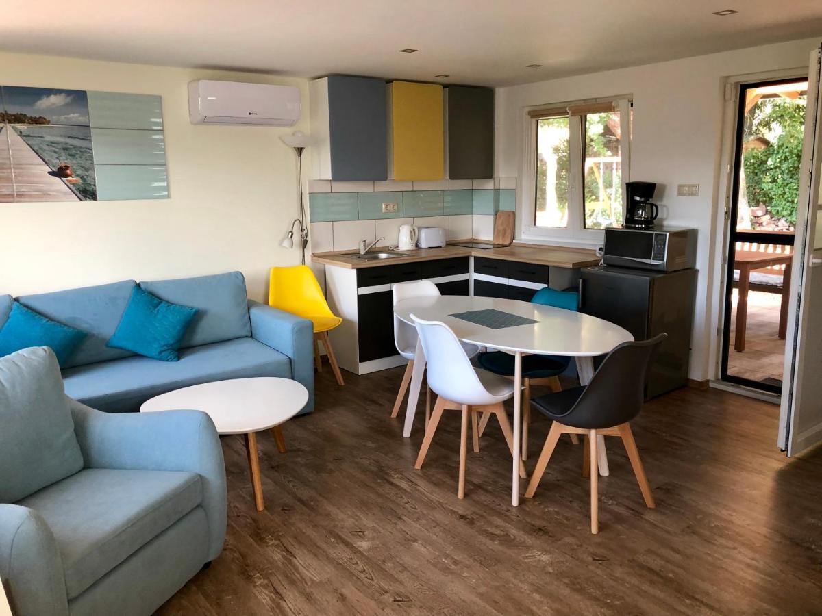 Balaton Wellness Tom Cat Nyaralo 1 Wellness Es 1 Gyermekbarat Apartmannal Kovagoors Экстерьер фото